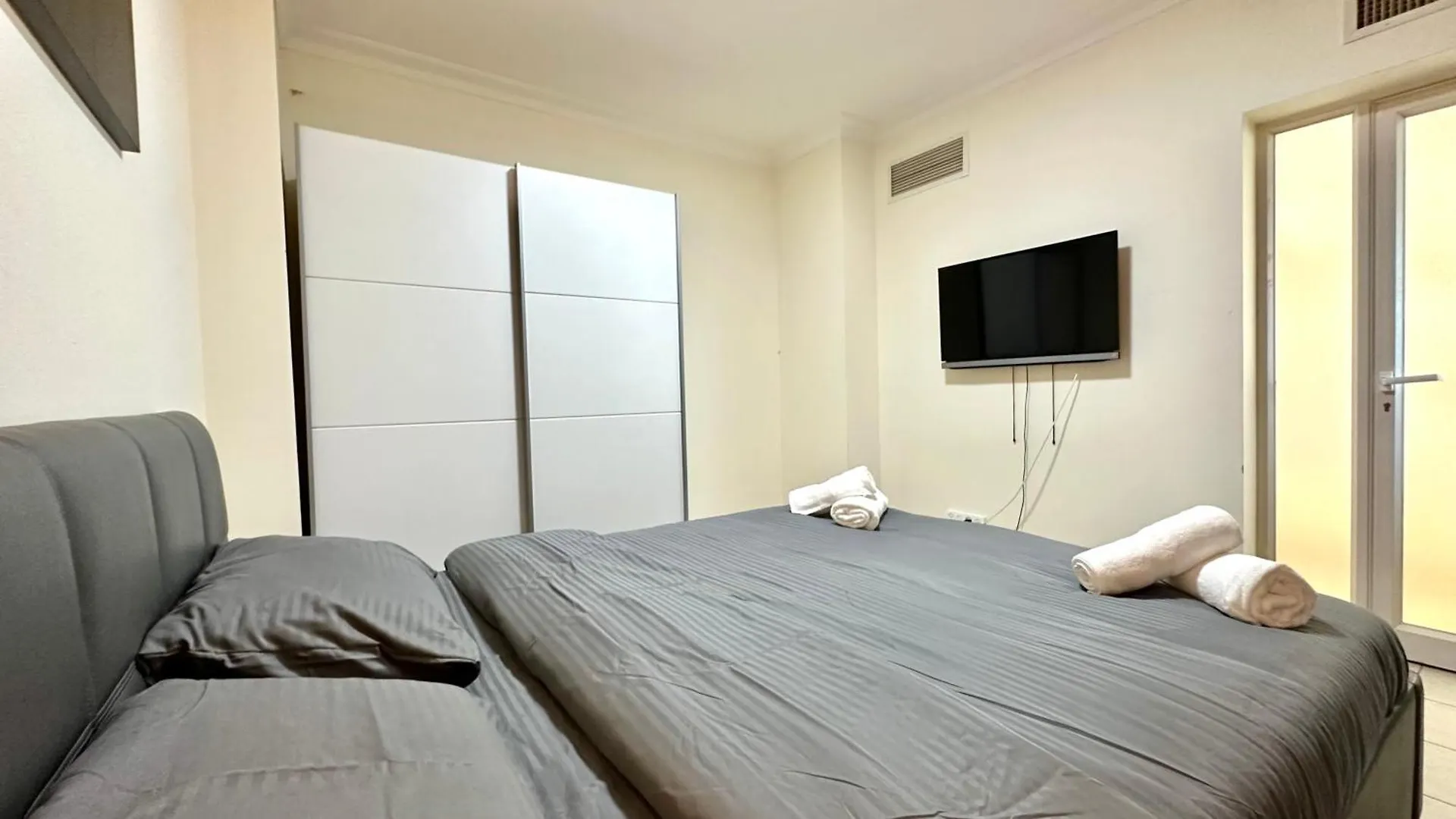 Apartment With Sea View Haifa 0*,  Israel